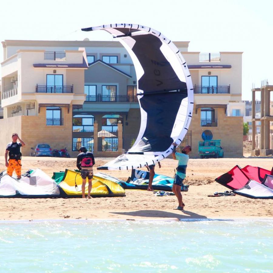 Kite school in Egypt